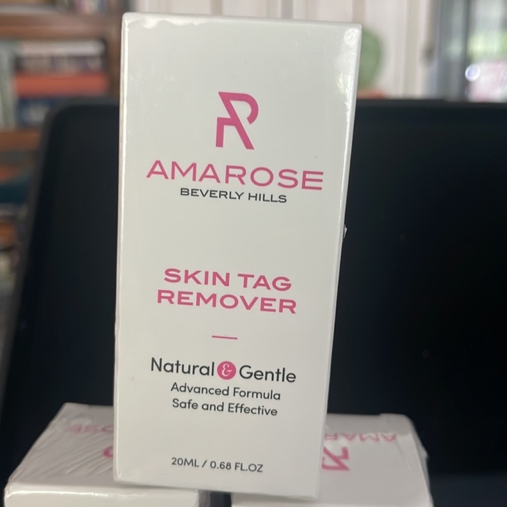 Skin tag removal